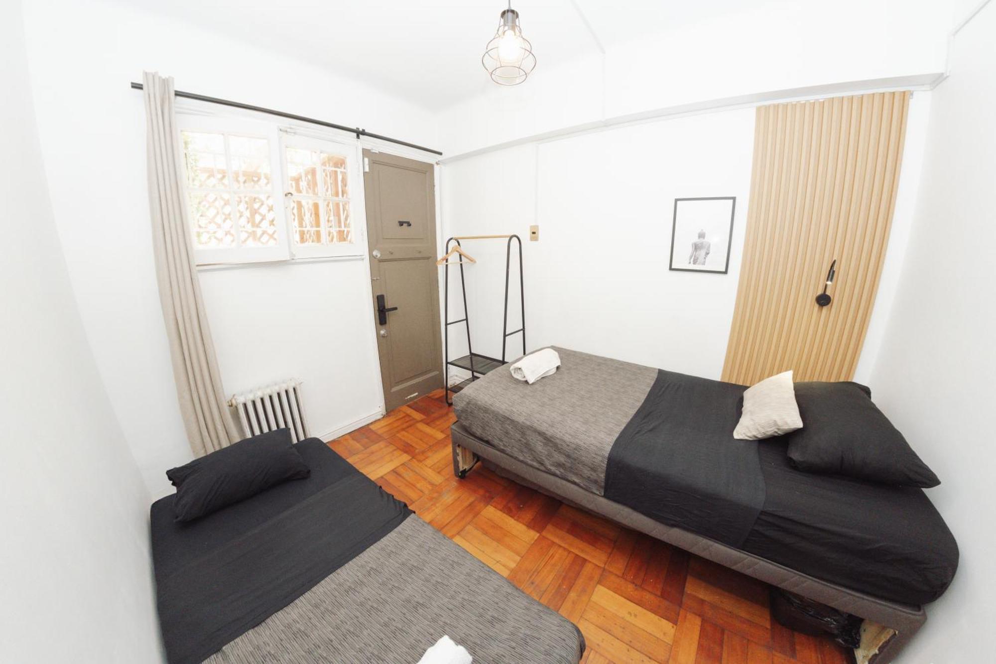 Yogi Hostels سانتياغو المظهر الخارجي الصورة